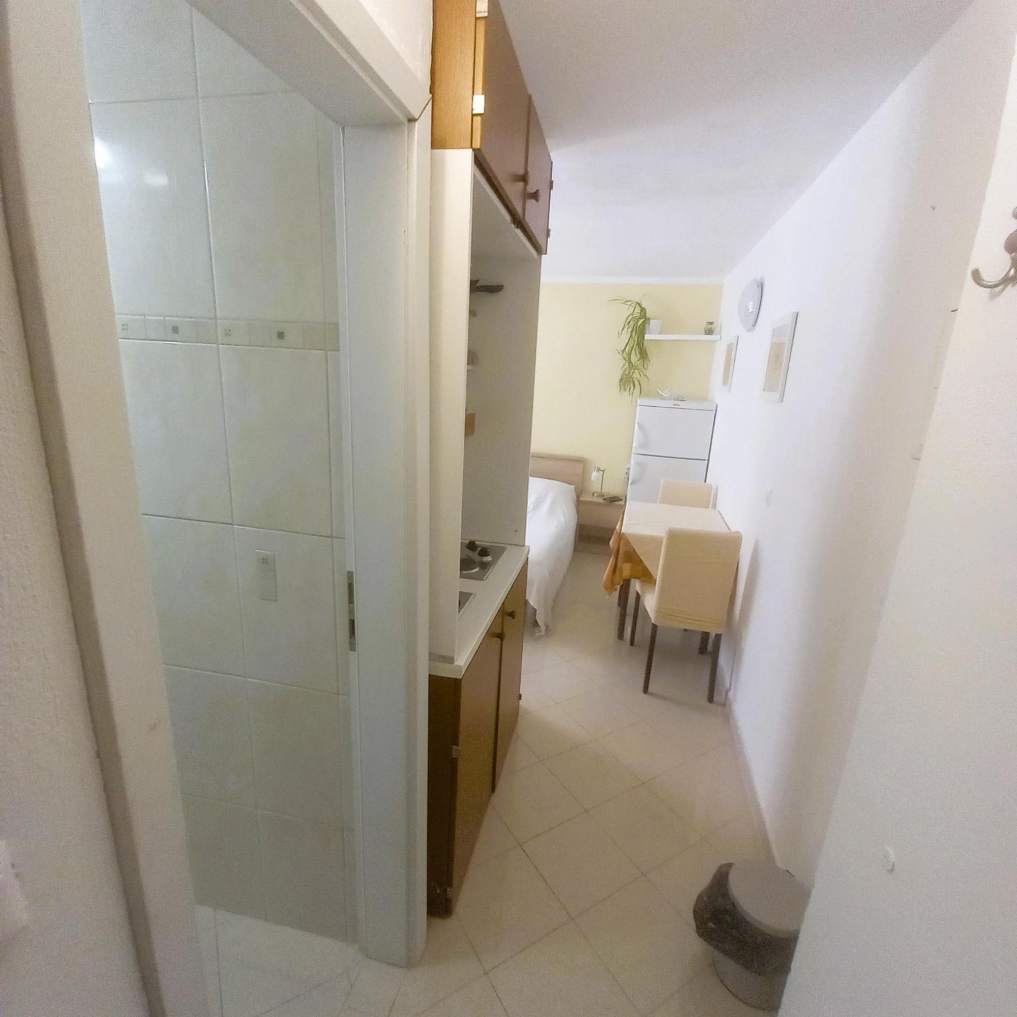 Apartment & Studio Elizabet Baska  Ruang foto